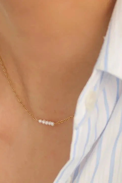 Petite Pearl Choker