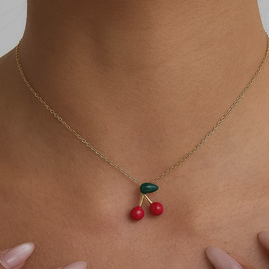 Mure Cherry Necklace