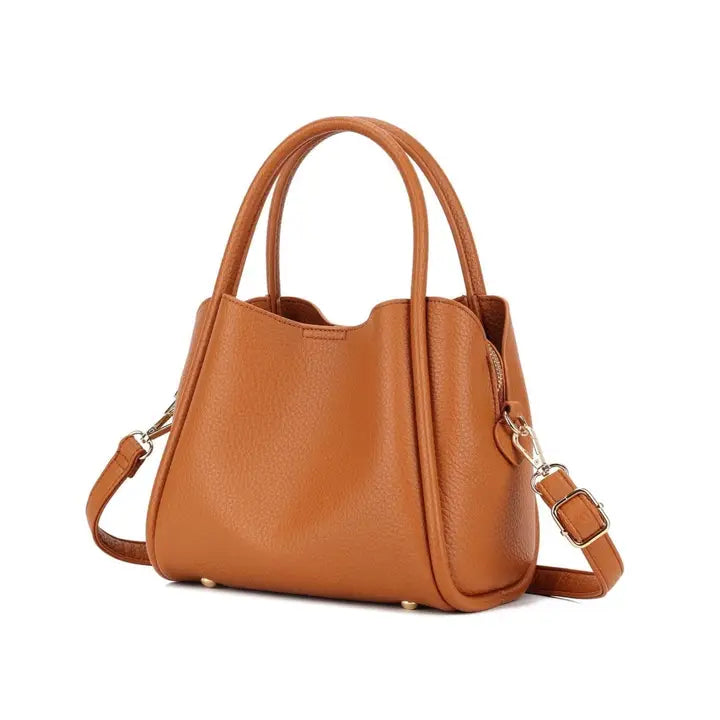 Clara Satchel