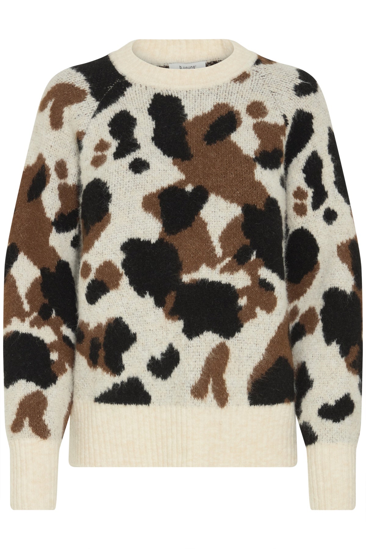 Camouflage-patterned sweater with a white collar on a white background