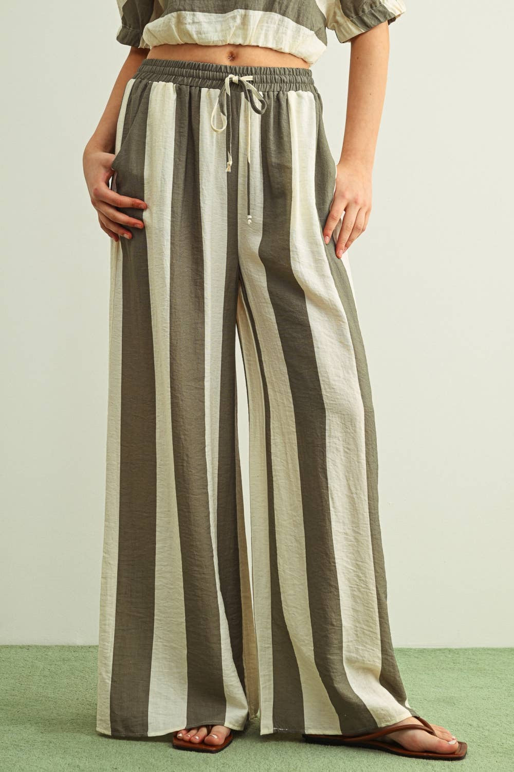 Striped Wide Leg Drawstring Trousers