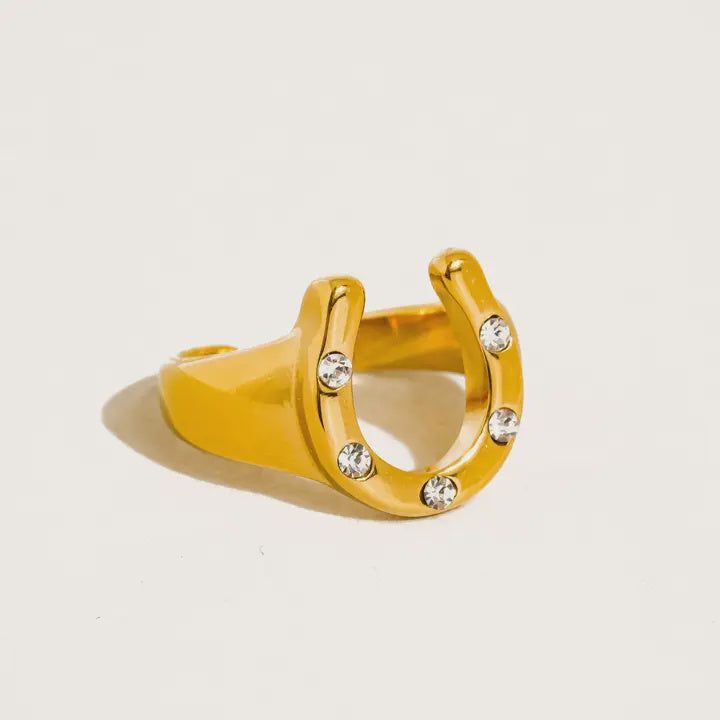 Rovanic Horseshoe Ring