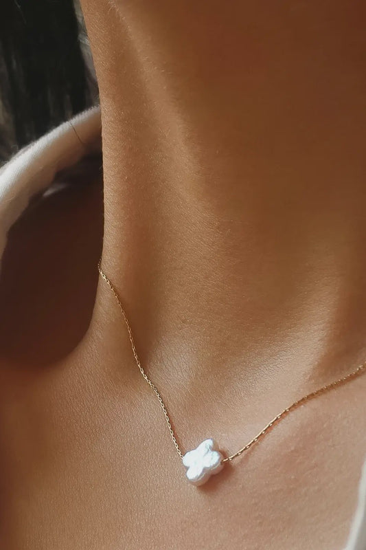 Pearl Clover Necklace