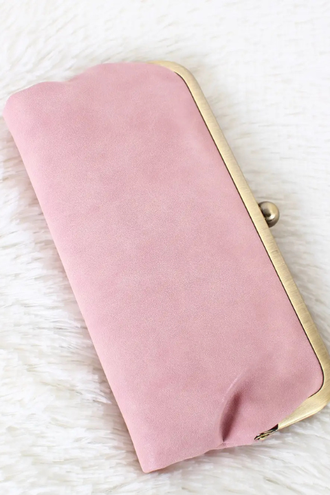 Esmé Clutch