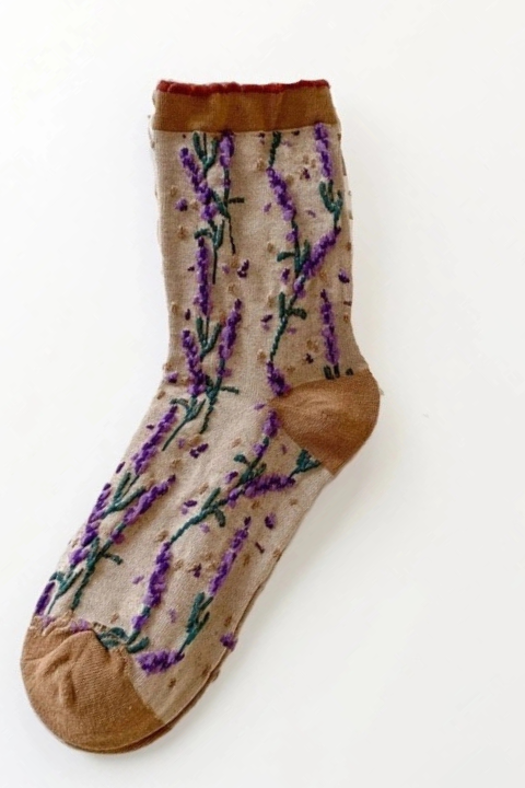 Elegant Floral Socks
