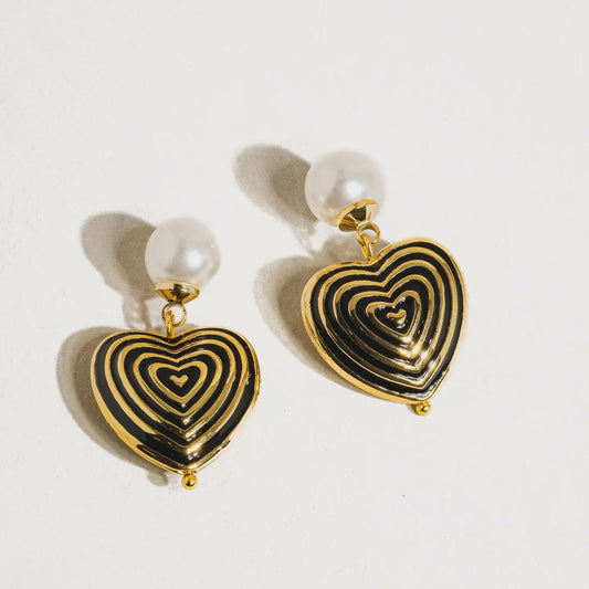 Alexandre Pearl Heart Earring