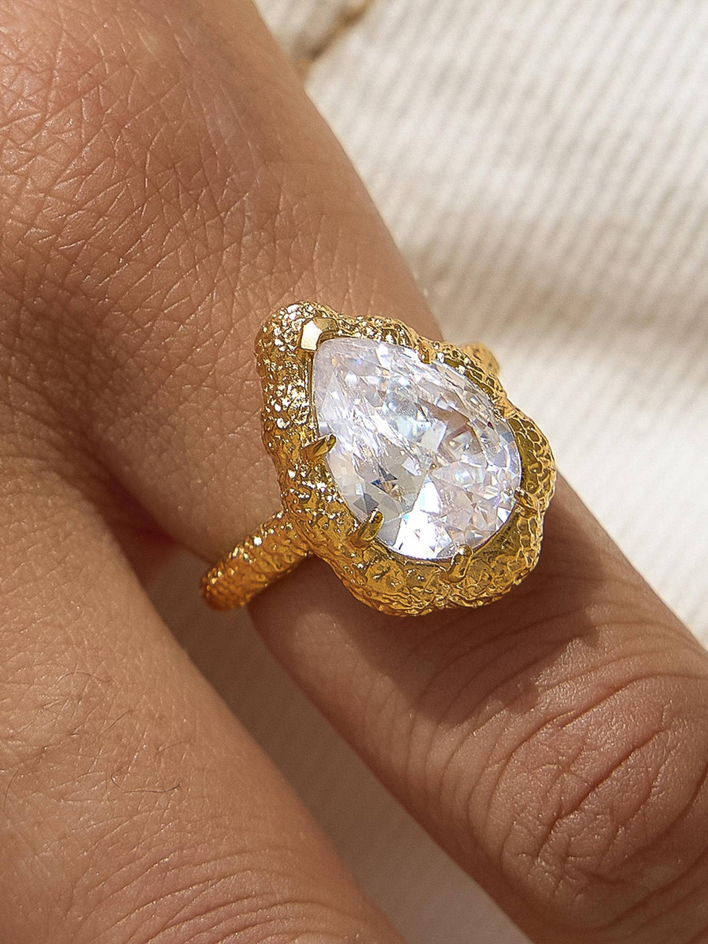 Delilah Statement Ring