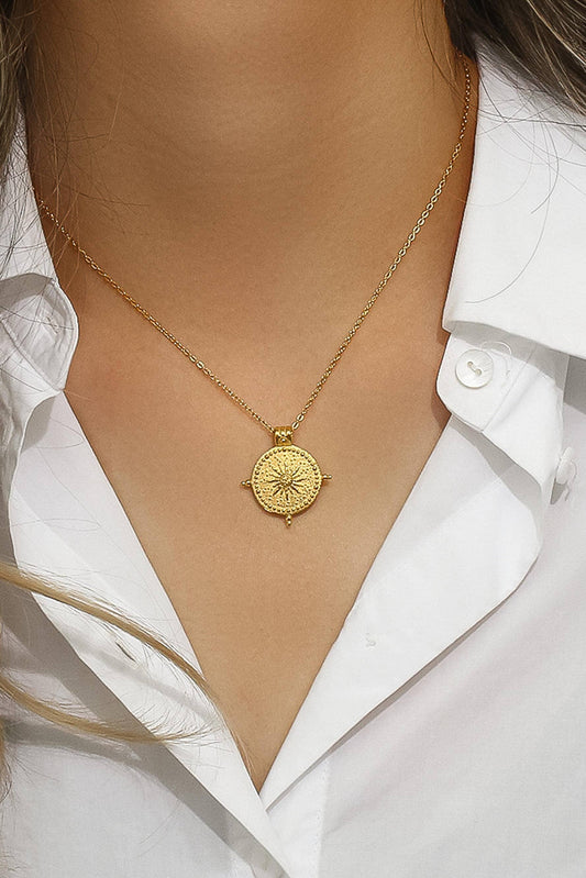 Béryl Medallion Pendant Necklace