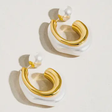 Kinsley 18K Gold Pearl C Hoop Earring