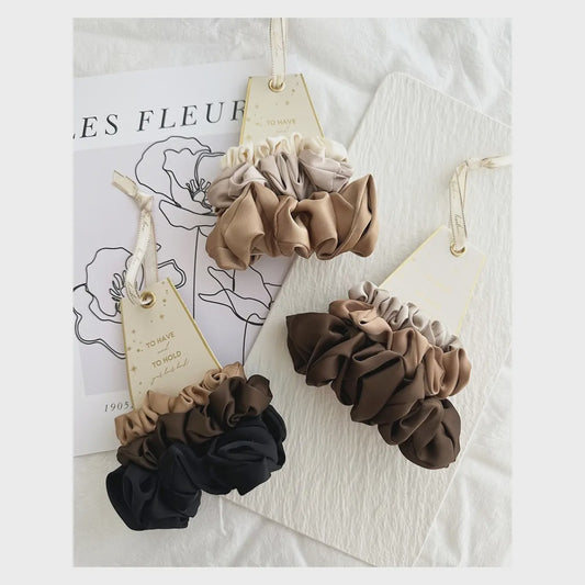 Ganni 3-Piece Scrunchie Set