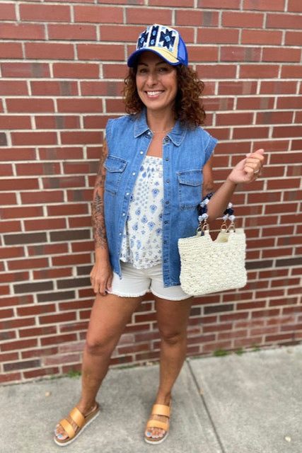 Sleeveless Denim Shirt w/ Pockets