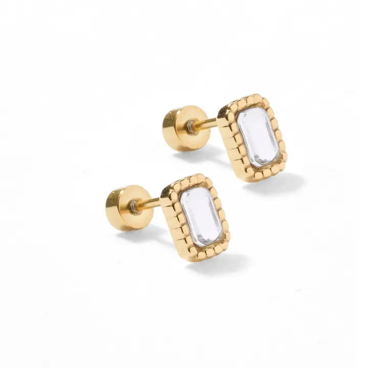 Linny Studs