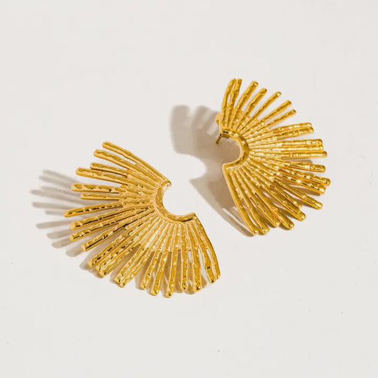 Bisous Sunburst Earring