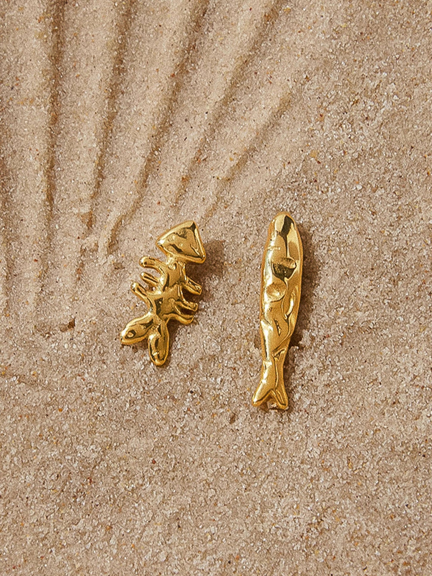 Selkie Mismatch Fish Stud Earrings