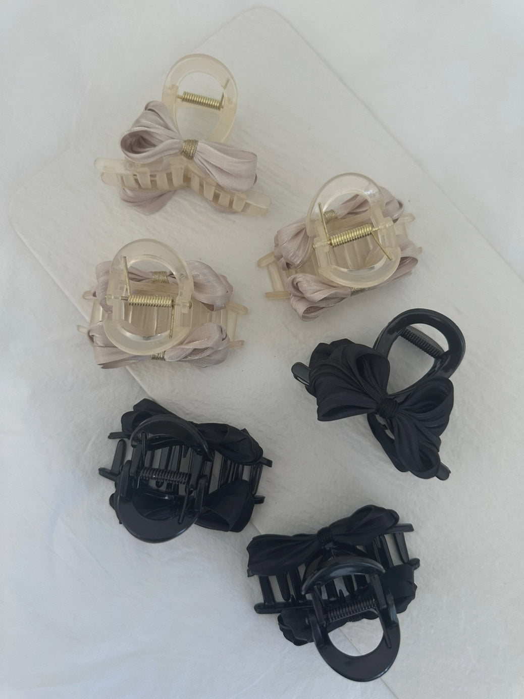 Abo Satin Claw Clip