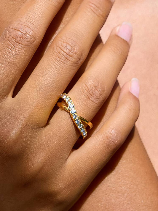 Rue CZ Crossover Ring